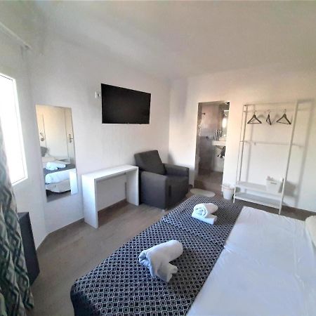 Modern Hostal Cala Ratjada  Exterior foto